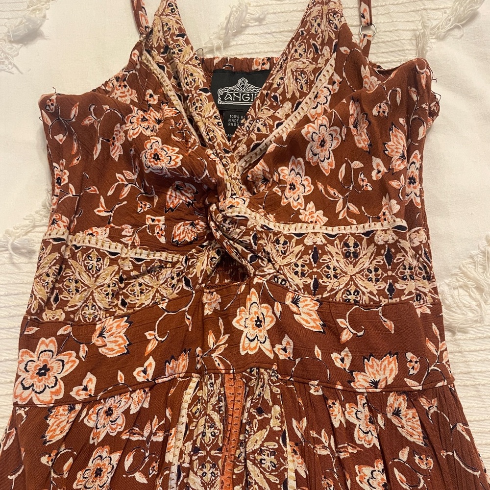 Angie Brown Paisley Print Maxi Dress - Picture 4 of 5